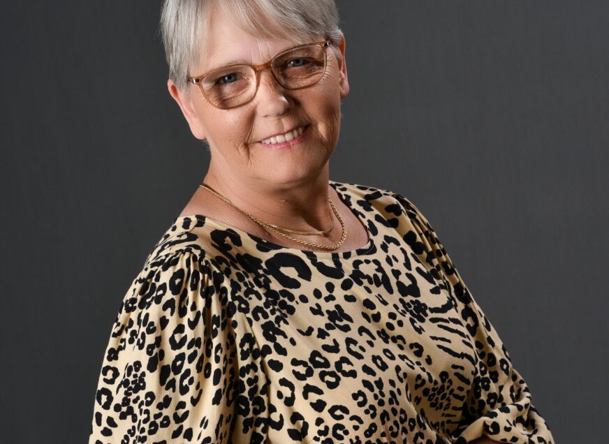 Elgin Woman Who Suddenly Lost Sight In One Eye Praises Charity For Support